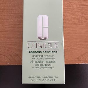 Clinique Redness Solutions cleanser